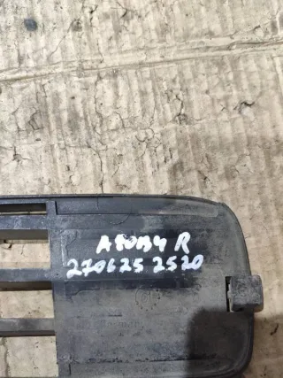  Заглушка (решетка) в бампер передний Audi 80 B4 Арт 97047680, вид 4