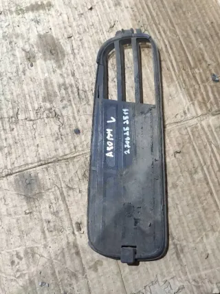  Заглушка (решетка) в бампер передний Audi 80 B4 Арт 97047683, вид 3