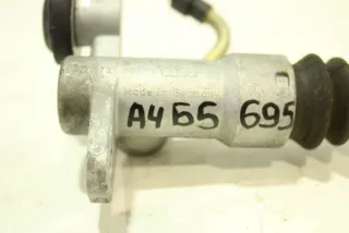 8D1721401 Цилиндр сцепления главный Audi A6 C5 (S6,RS6) Арт 97049652, вид 2