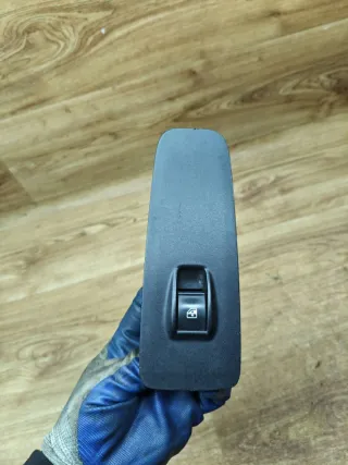 0735532906030170575 Кнопка стеклоподъемника переднего правого Citroen Jumper 3 Арт 97256, вид 1