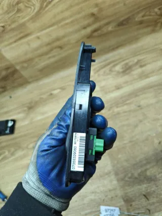 0735532906030170575 Кнопка стеклоподъемника переднего правого Citroen Jumper 3 Арт 97256, вид 4