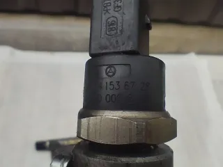 A6420700695,A0041536728 Топливная рампа Mercedes R W251 Арт SD14322.H1735, вид 3