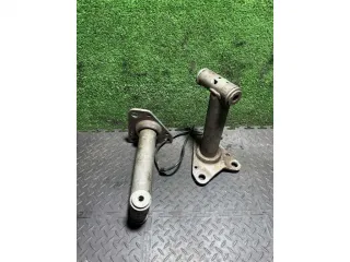 4b0807133b Кронштейн крепления бампера переднего Audi A6 C5 (S6,RS6) Арт 58656, вид 3