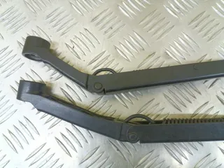  Щеткодержатель (поводок стеклоочистителя, дворник) Toyota Land Cruiser Prado 150 Арт 199878, вид 5