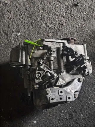 HDV КПП механическая (МКПП) 6-ступенчатая Volkswagen Touran 1 Арт 01400537, вид 4