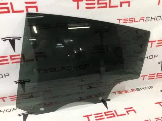 1495506-00-B,1658432-00-A Стекло двери задней левой Tesla model Y Арт 99478067, вид 1