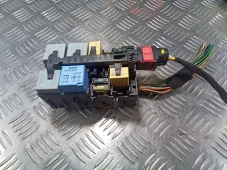 9806192580 Блок реле Citroen C4 Grand Picasso 2 Арт 97052413, вид 1