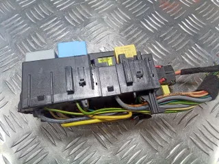 9806192580 Блок реле Citroen C4 Grand Picasso 2 Арт 97052413, вид 3
