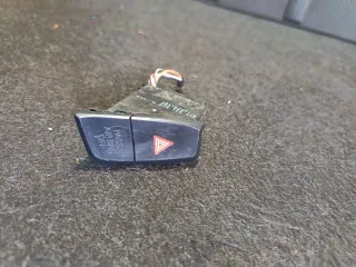 8K2941509A Кнопка аварийки Audi A4 B8 Арт 97057895, вид 1