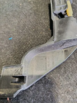8K5807889A Кронштейн крепления бампера заднего Audi A4 B8 Арт 97057919, вид 3