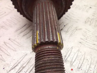 7700111918,7700115196,7701352421,7711135206,7711135216,8200173584,7700111817,7700111818,7700112114,7700112115,7700113086,7700113087,7701352561,7701352729,7701468842,7701470616,7711135208,7711135237 Полуось передняя правая (приводной вал, ШРУС) Renault Megane 1 Арт A29905_3, вид 8