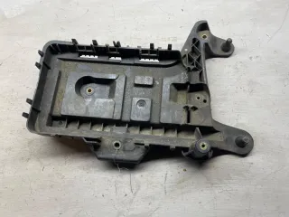 1K091533 Полка аккумулятора Skoda Superb 2 Арт 97029229