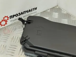 A2045400182 Крышка блока предохранителей Mercedes C W204 Арт 8-274-79, вид 2