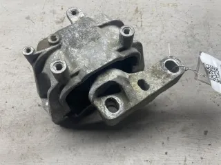1K0199262CB Подушка двигателя Skoda Superb 2 Арт 97066974, вид 1
