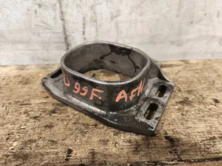 8D0199335 Кронштейн двигателя Volkswagen Passat B5 1.9л Арт 97067195, вид 1