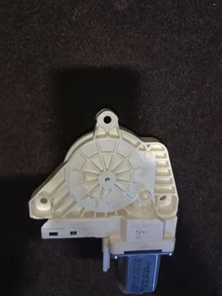 8K0959812A Моторчик стеклоподъемника задний правый Audi A4 B8 Арт 97086801, вид 8
