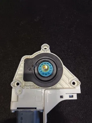 8K0959812A Моторчик стеклоподъемника задний правый Audi A4 B8 Арт 97086801, вид 3