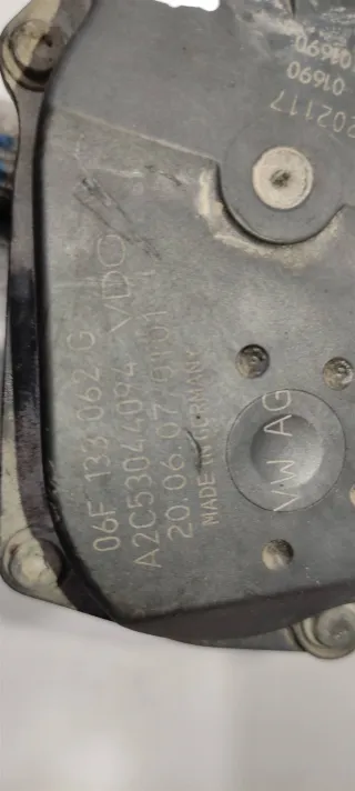06F133062G,06F133062AG,06F133062E,06F133062G,06F133062J,06F133062Q,06F133062T, AXX,BPY,BWA Заслонка дроссельная Volkswagen Passat B6 Арт 64246, вид 3