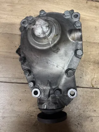 17586910,3151755815105,3151756734505 Редуктор переднего моста BMW X5 F15 Арт 034653, вид 1