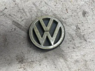 357853601 Эмблема Volkswagen Passat B3 Арт 97096225, вид 1