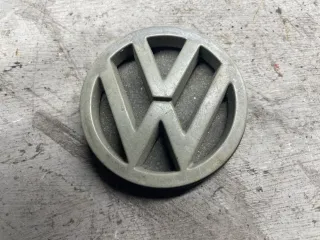357853601 Эмблема Volkswagen Passat B3 Арт 97095759, вид 1