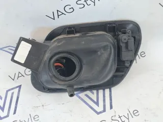 561809857, 561809999, 510810773 Лючок бензобака Volkswagen Passat USA Арт 11168, вид 3