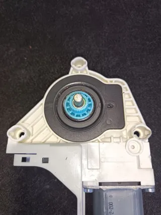 8K0959811A Моторчик стеклоподъемника задний левый Audi A4 B8 Арт 97096646, вид 3
