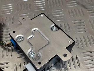 A0009001505, A0009010601, A0009002704, A0009003206 Блок управления топливным насосом Mercedes S W222 Арт 6-342-83, вид 3