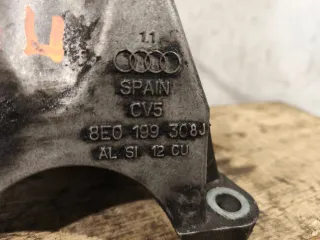 Кронштейн двигателя Audi A4 B6 2001г. 8E0199308J - Фото 4