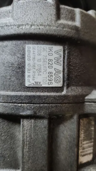 1K0820859S,7SEU17, 1K0820859 Компрессор кондиционера Skoda Rapid Арт 85418244, вид 2