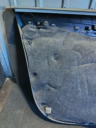 8K1867106 Обшивка двери передней правой (дверная карта) Audi A4 B8 Арт 97097100, вид 10