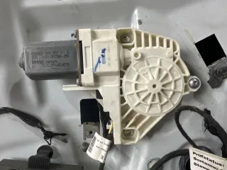  4F0839461,8K0959811B Стеклоподъемник левый задний Audi A6 C6 (S6,RS6) Арт 97105272, вид 1