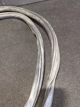 8K0831721E Уплотнитель двери передней правой Audi A4 B8 Арт 97113630, вид 4