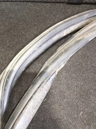 8K5833721E Уплотнитель двери задней левой Audi A4 B8 Арт 97113662, вид 2