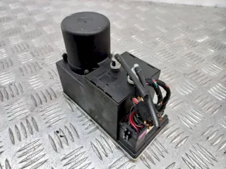 8L0862257K Компрессор центрального замка Audi A4 B5 Арт 1095712, вид 3