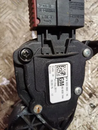 20832744 Педаль газа Cadillac SRX 2 Арт 97114719, вид 3