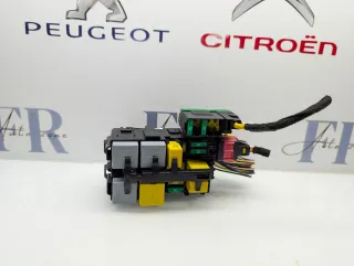 9806192580 Блок предохранителей Citroen C4 Grand Picasso 2 Арт A445586