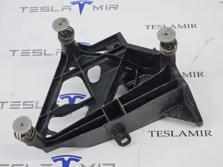 1064674-00,1060855-00 кронштейн компрессора пневмоподвески Tesla model S Арт 33027, вид 4
