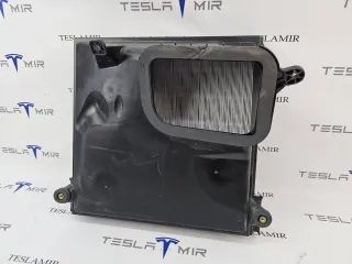 1750575-00,1608307-00 Корпус воздушного фильтра Tesla model S Арт 33017, вид 1