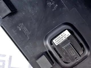 1095858-00,1095859-00,1516185-00,1555579-00 Накладка замка капота Tesla model S Арт 30087_3, вид 5