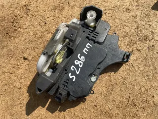  Замок двери передней правой Mitsubishi Colt 6 Арт 2214ZD, вид 2