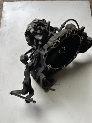 F17W355 КПП механическая (МКПП) 5-ступенчатая Opel Corsa C Арт 97121781