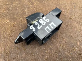 MR587944 Кнопка стеклоподъемника переднего правого Mitsubishi Colt 6 Арт 2163KS, вид 2