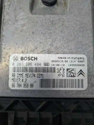 0261S06494, 9666319180, 9678495980 Блок управления двигателем Peugeot 308 1 Арт 16017, вид 3