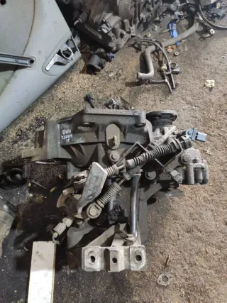 EUH КПП (Коробка передач механическая) Volkswagen Golf 4 1.9л Арт 97128434, вид 1