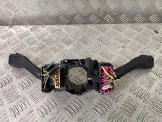 4B0953503F Переключатель подрулевой (стрекоза) Audi A6 C5 (S6,RS6) Арт 97130284