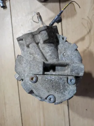 926001DE0A,92600ET02A,171CZ000422 Компрессор кондиционера Nissan X-Trail T31 Арт 034688, вид 3