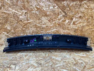 80A864483E Накладка внутренняя на заднюю панель кузова Audi Q5 2 Арт 39370719, вид 6
