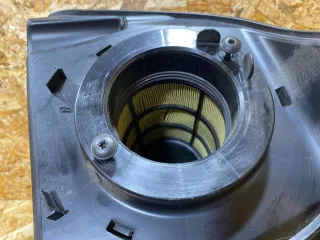 80A133837AD Корпус воздушного фильтра Audi Q5 2 Арт 39370709, вид 3