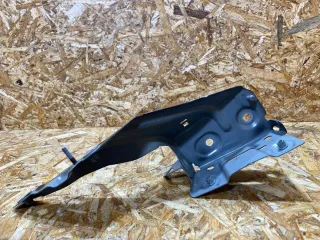 80A821136A Кронштейн крепления крыла переднего правого Audi Q5 2 Арт 39370697, вид 6
